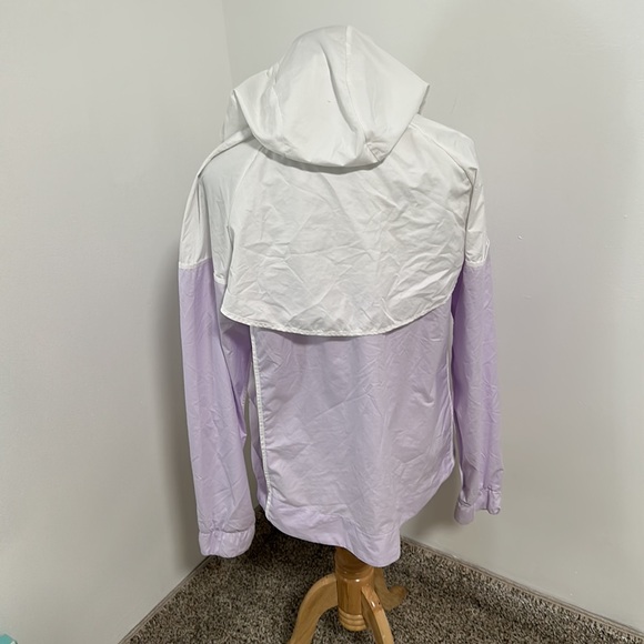 👠 Nike Windbreaker Jacket - Picture 3 of 4